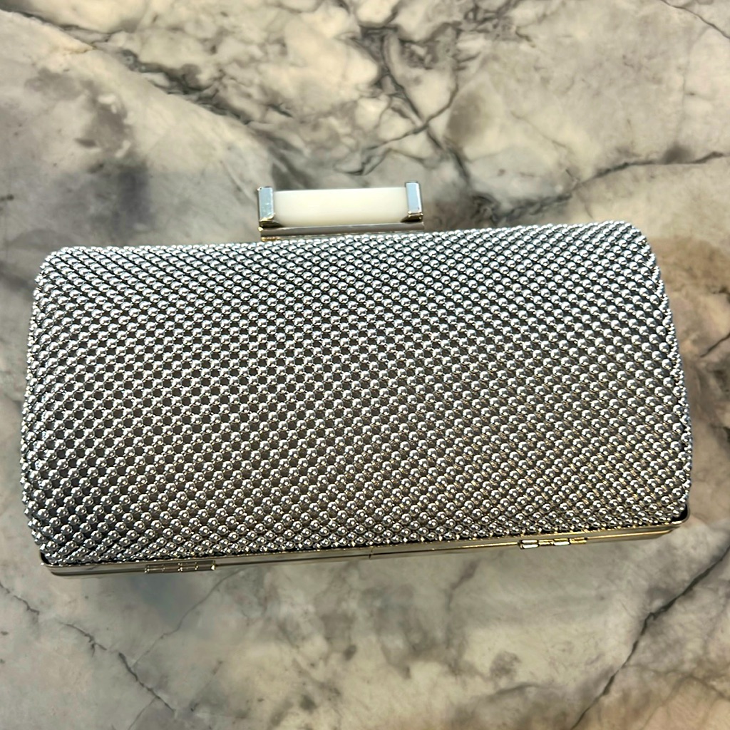Jessica Mcclintock Silver Beaded Clutch With Hidden Chain For Purse Prom